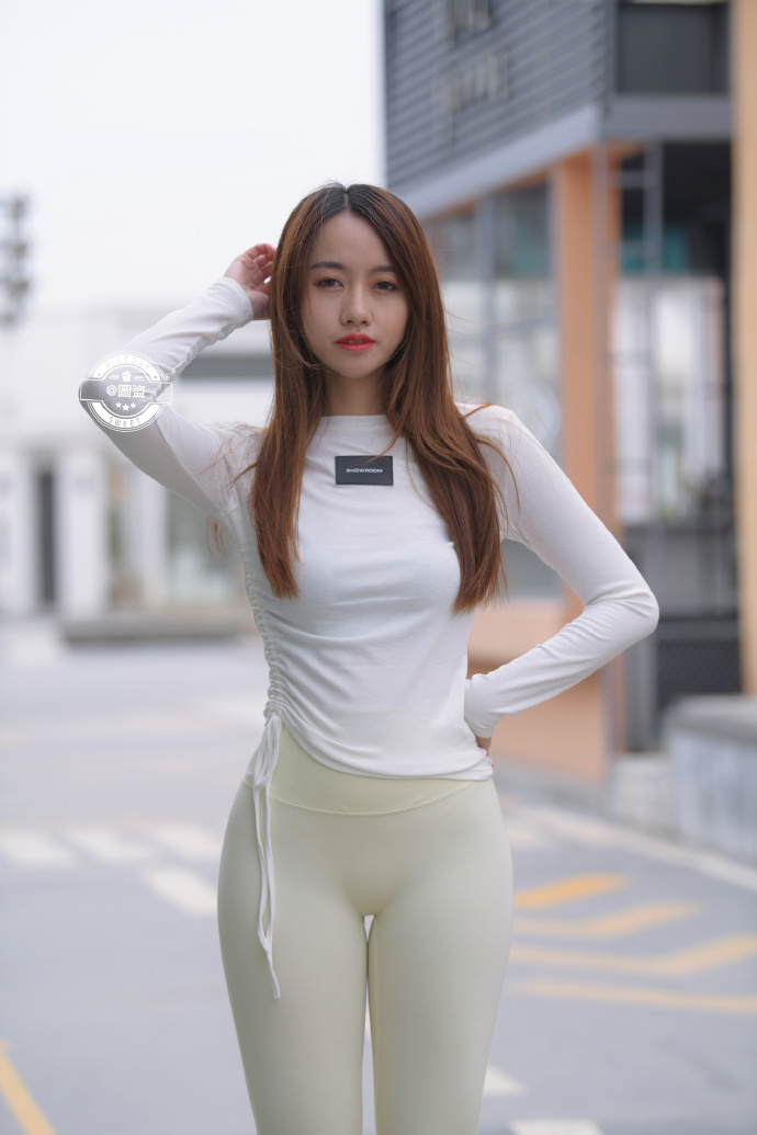 漂亮的白色瑜伽裤女孩 J1441 696P1V-21.4GB-米合兔