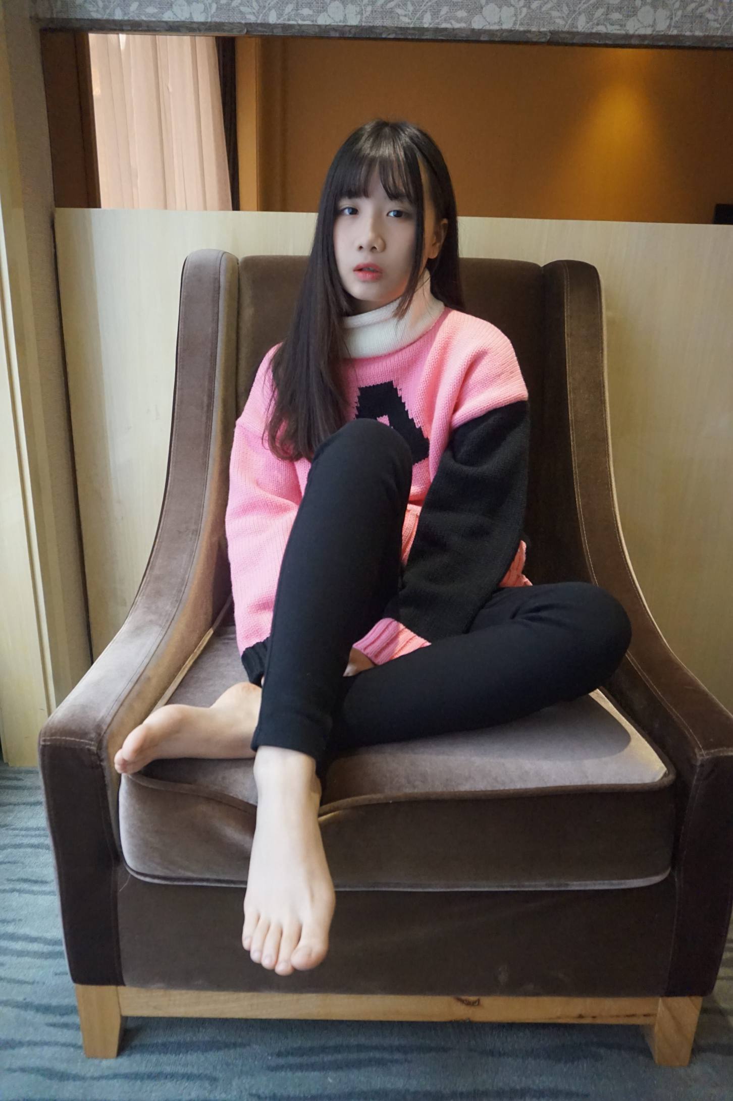 齐刘海的长发女孩【70P】20016-米合兔