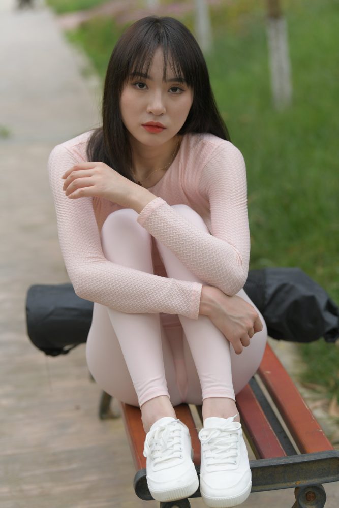 粉粉的瑜伽裤女孩太可爱了 J2090 854P1V-30.4GB-米合兔
