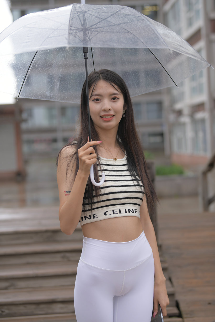 打伞的白色瑜伽裤女孩J2986 622P1V-22.06GB-米合兔