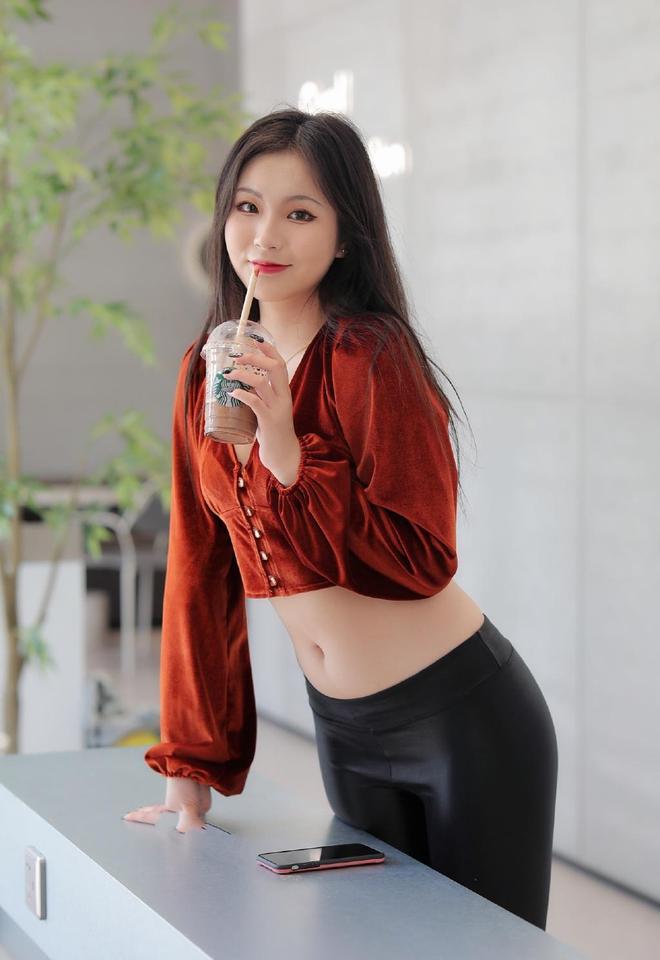 图片[3]-非常甜美的皮裤女孩 J1236 322P11V-16.4GB-米合兔