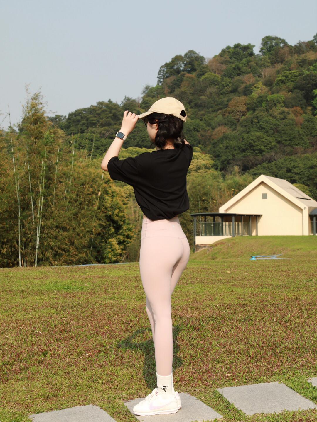 图片[2]-喜欢瑜伽的阳光快乐女孩【135P】04042-米合兔