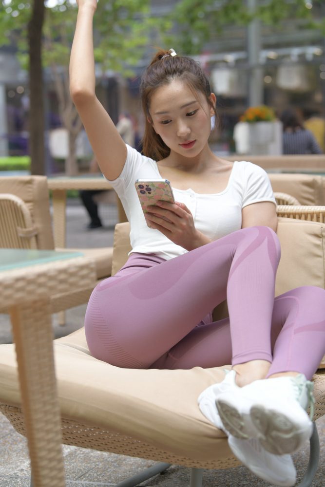 图片[6]-香芋色瑜伽裤高马尾漂亮女孩J2206 545P1V-19.1GB-米合兔