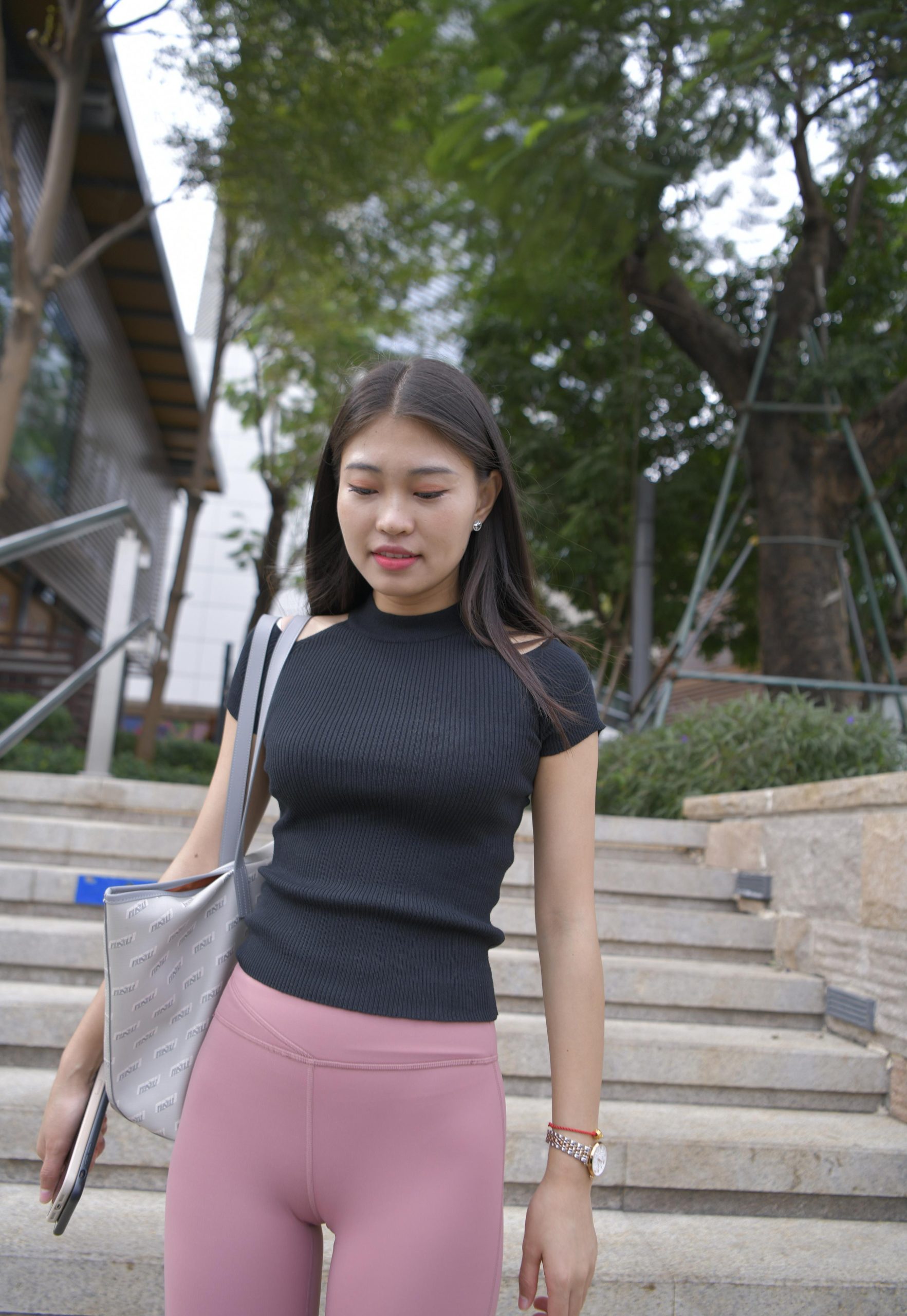 图片[2]-走在街头的瑜伽裤小女人 J1530 213P1V-9.18GB-米合兔