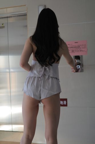 图片[4]-非常有女人味的热裤姑娘【228P】0007-米合兔