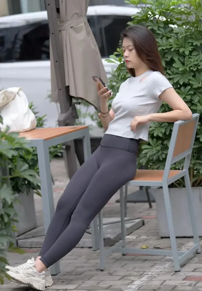 图片[4]-黑色瑜伽裤靓丽女孩J2200 905P1V-30.5GB-米合兔
