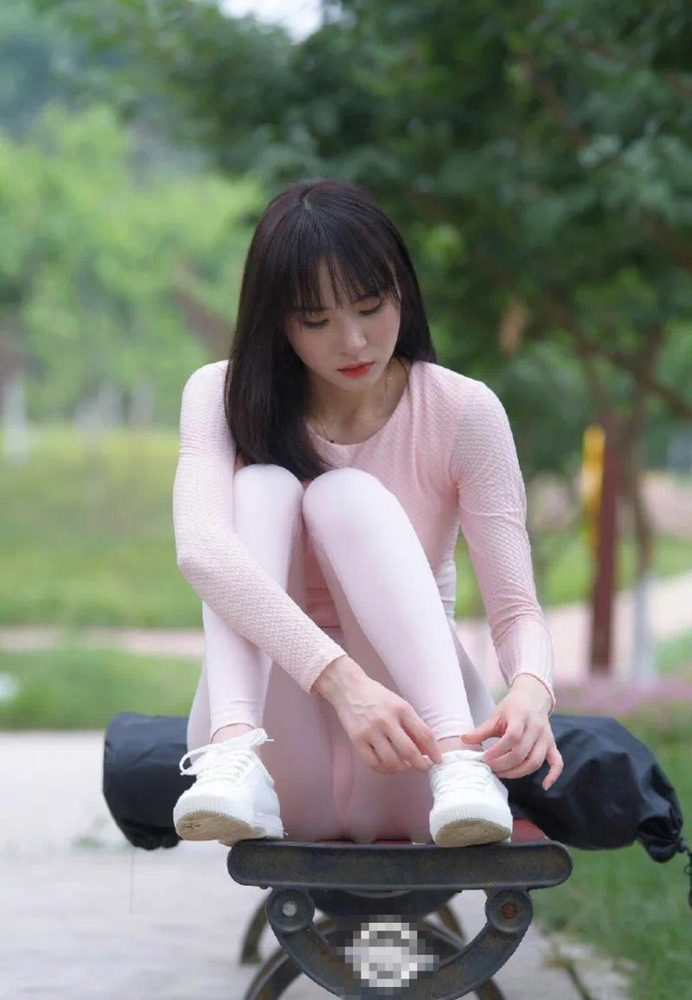 图片[4]-粉粉的瑜伽裤女孩太可爱了 J2090 854P1V-30.4GB-米合兔