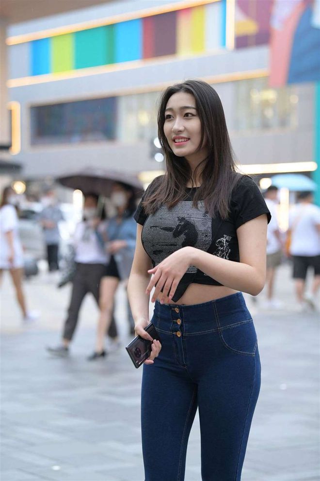 图片[3]-紧身牛仔裤女人J2784 240P-6.66GB-米合兔