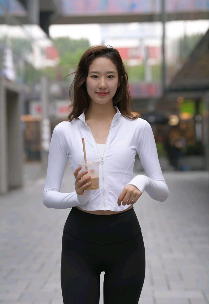 酷似刘亦菲的黑色瑜伽裤女孩J2237 340P1V-14.8GB  米合兔-米合兔