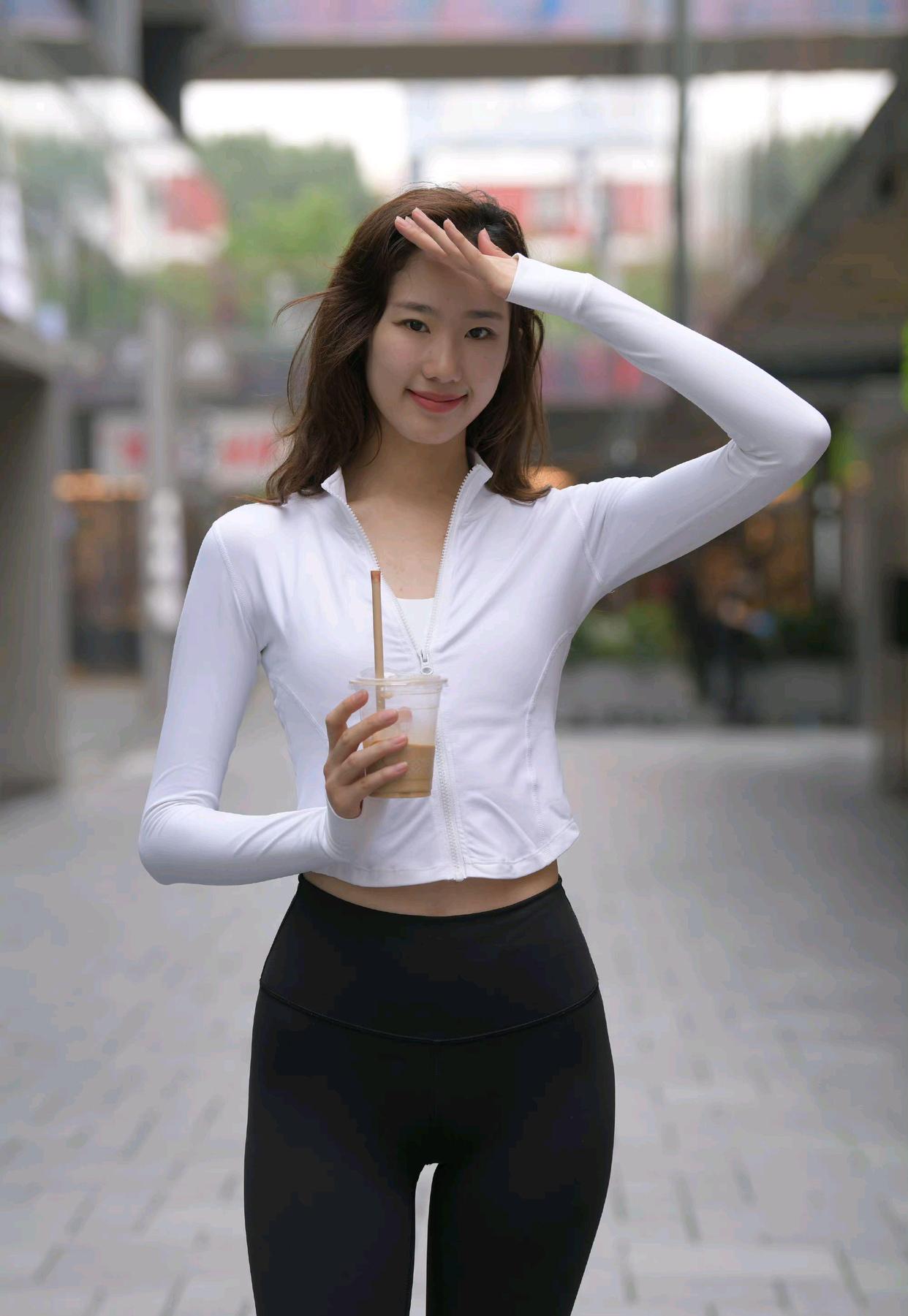 图片[4]-酷似刘亦菲的黑色瑜伽裤女孩J2237 340P1V-14.8GB  米合兔-米合兔