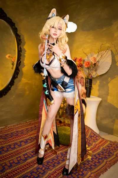 Coser.355 咬一口兔娘 [更新至 259 期]-米合兔