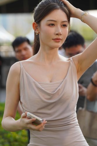 P4374 阳光气质美女 【159P】-米合兔